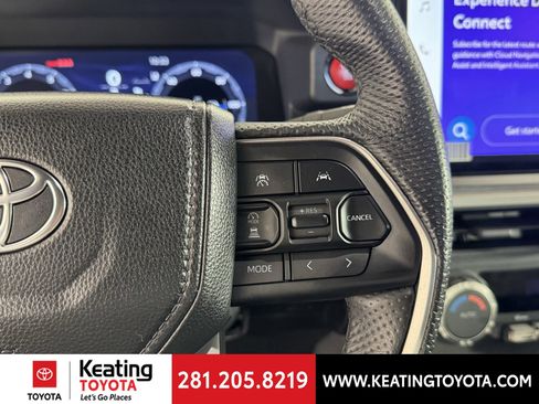 Certified 2024 Toyota Tacoma TRD Off-Road image 27