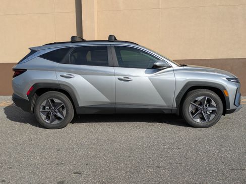 New 2026 Hyundai Tucson SEL image 3