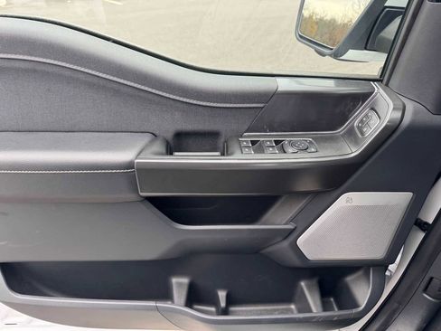 Used 2025 Ford F150 Lariat w/ Equipment Group 502A High image 12