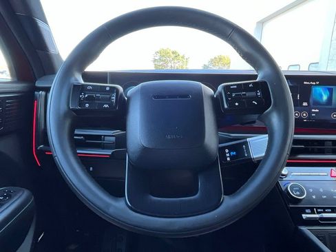 Used 2025 Hyundai Santa Fe Calligraphy AWD/4WD image 15