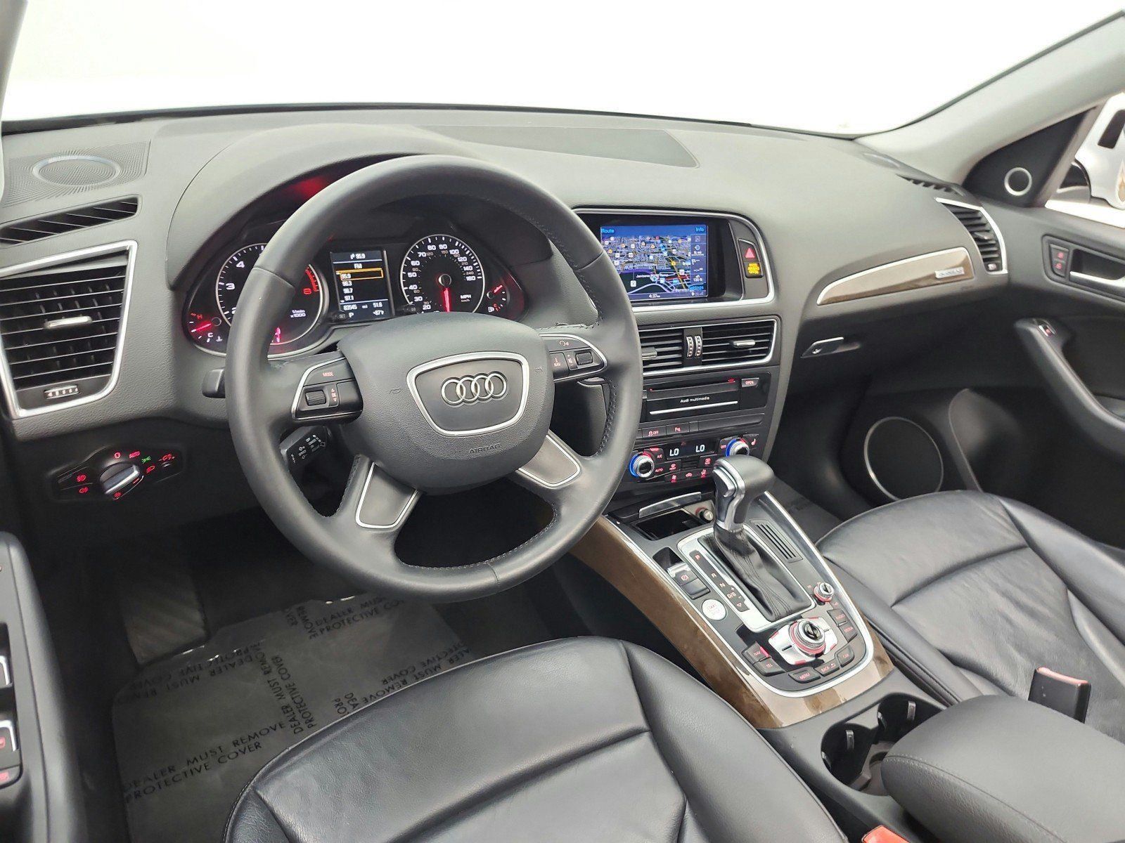 Used 2016 Audi Q5 2.0T Premium Plus w/ Technology Package AWD/4WD image 12