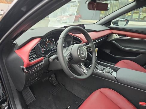 New 2026 MAZDA MAZDA3 Hatchback w/Premium Plus Pkg AWD/4WD image 23