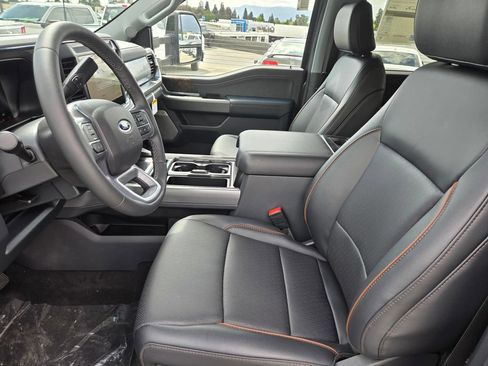 New 2026 Ford F250 4x4 Crew Cab Super Duty image 7
