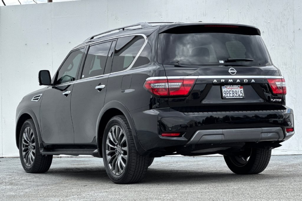 Used 2024 Nissan Armada Platinum w/ Captain's Chairs Package AWD/4WD image 5