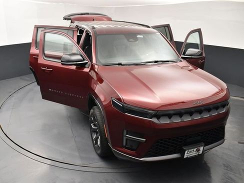 New 2026 Jeep Grand Wagoneer Limited image 24