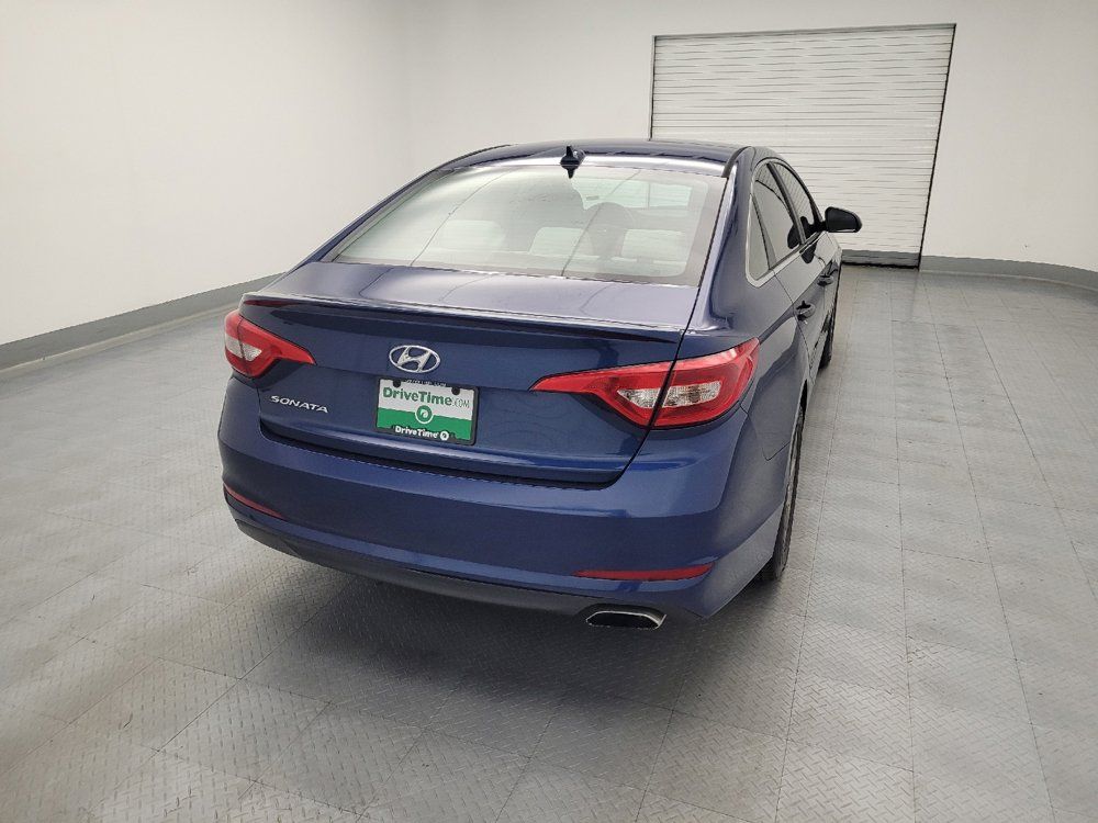 Used 2015 Hyundai Sonata SE w/ Option Group 09 FWD image 7