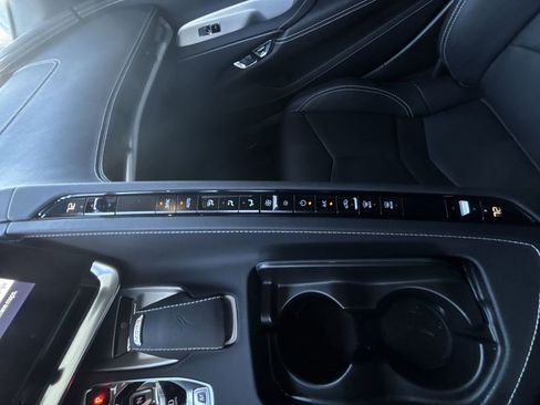 Used 2025 Chevrolet Corvette Z06 image 25