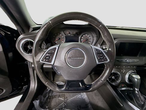 Used 2019 Chevrolet Camaro LT image 13