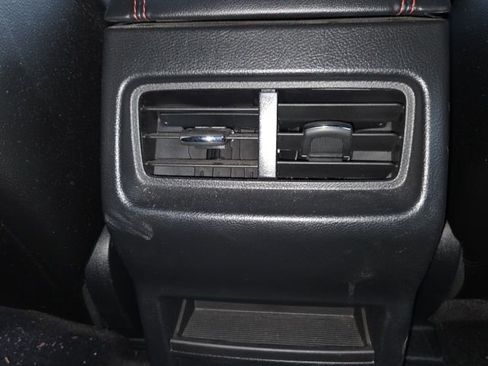 Used 2022 Ford Edge ST-Line w/ Class II Trailer Tow Package image 20