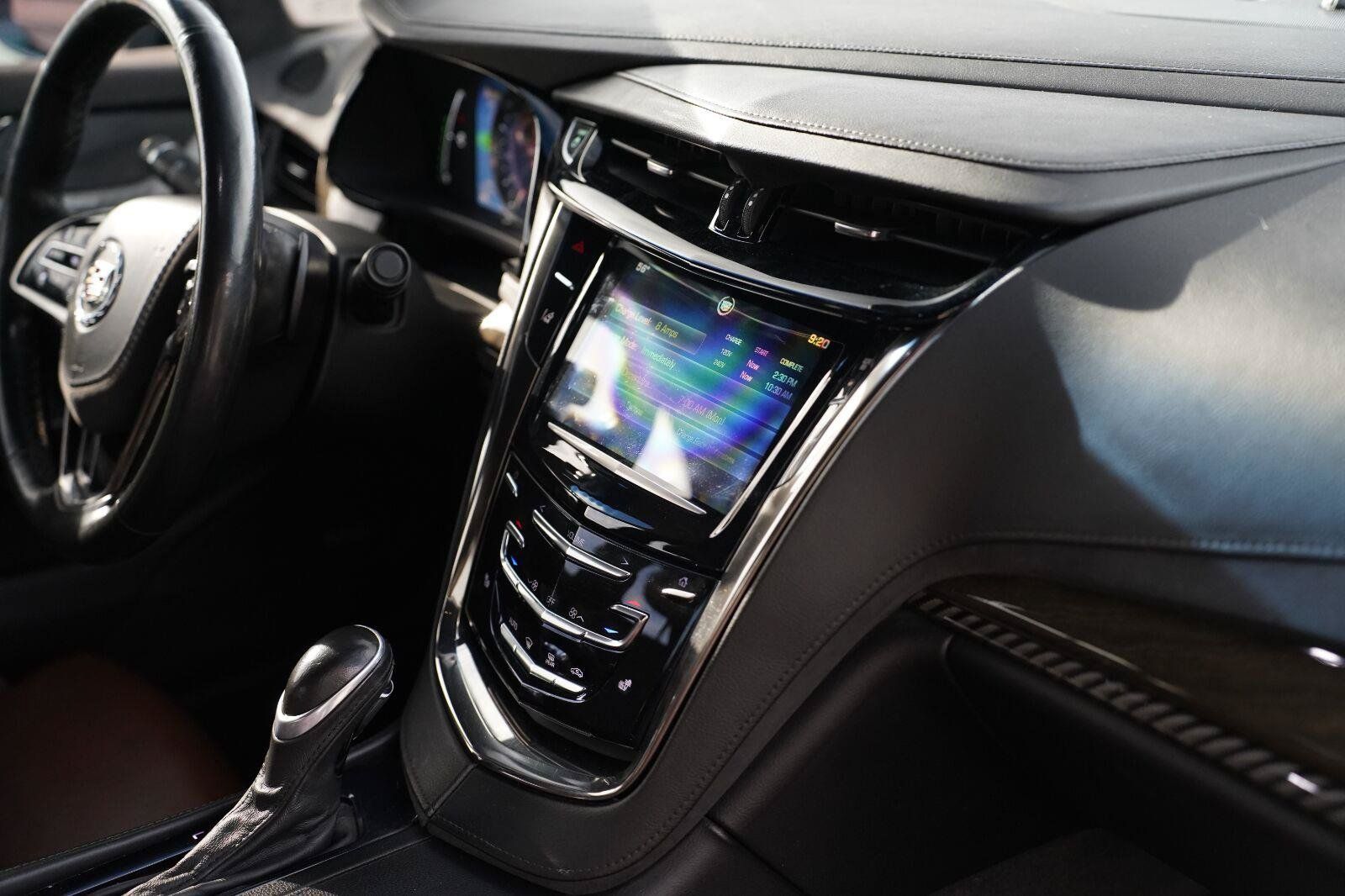 Used 2014 Cadillac ELR w/ Luxury Package FWD image 21