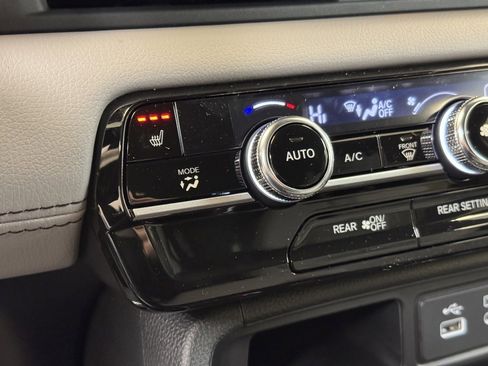 New 2025 Honda Pilot EX-L image 41