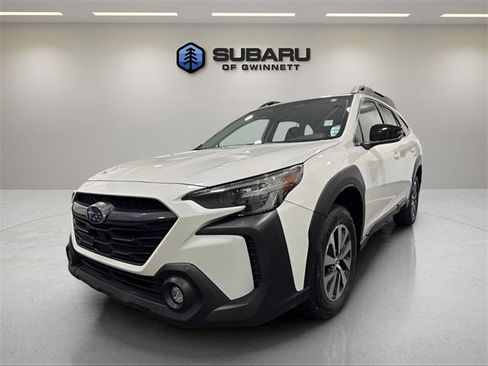 Used 2023 Subaru Outback Premium image 1