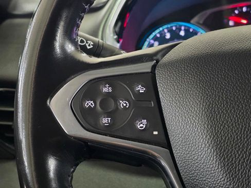 Used 2020 Chevrolet Traverse RS w/ LPO, Cargo Package FWD image 31