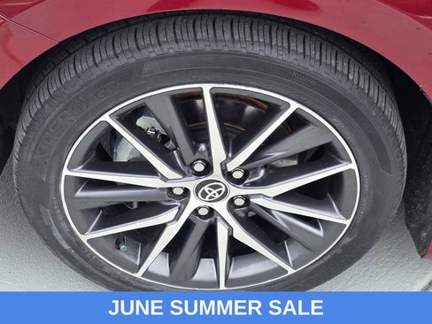 Used 2021 Toyota Camry XLE FWD image 31