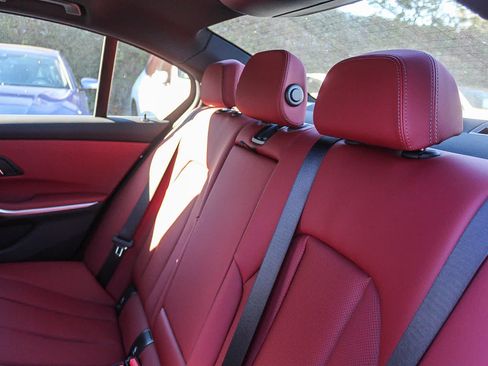 Used 2026 BMW 330i Sedan w/ Convenience Package RWD image 16
