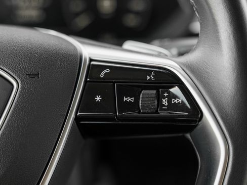 Certified 2024 Audi Q8 e-tron Premium Plus image 19