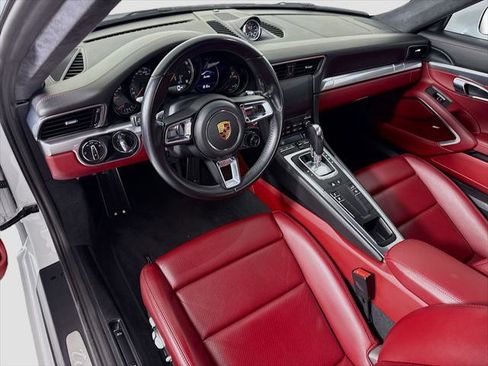 Used 2018 Porsche 911 Turbo AWD/4WD image 9