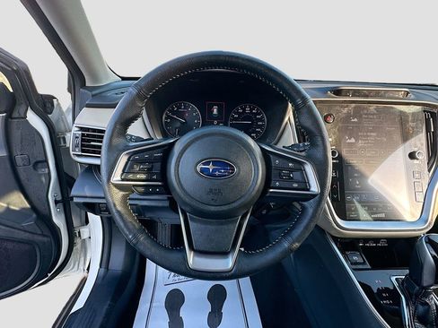 Used 2023 Subaru Outback Limited image 11