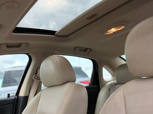 Used 2013 Chevrolet Impala LTZ FWD image 19