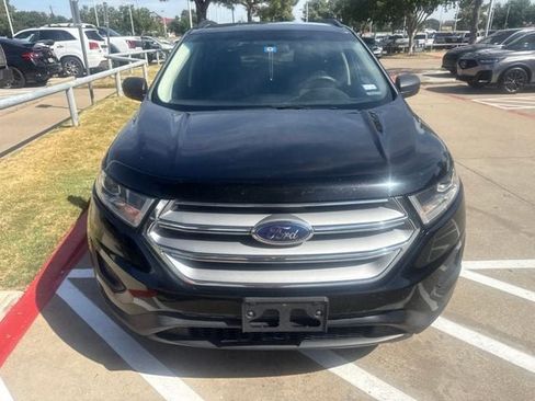 Used 2016 Ford Edge SE FWD image 3