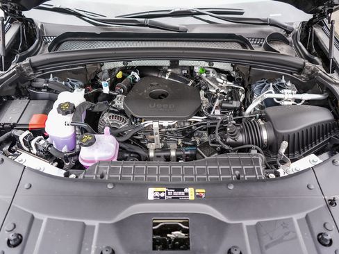 New 2026 Jeep Grand Cherokee L 4WD image 27