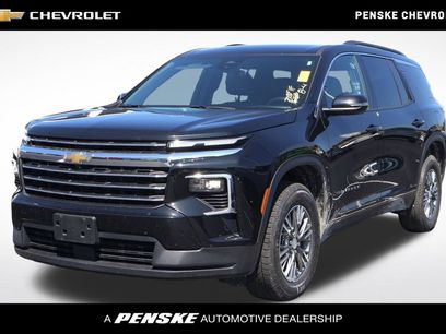 Used 2026 Chevrolet Traverse LT