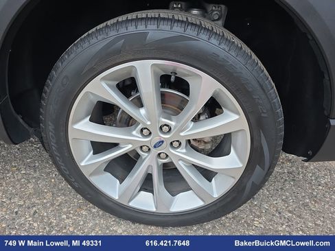 Used 2022 Ford Explorer Platinum w/ Equipment Group 601A image 36