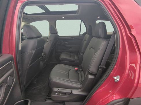 New 2026 Honda Pilot Touring image 14