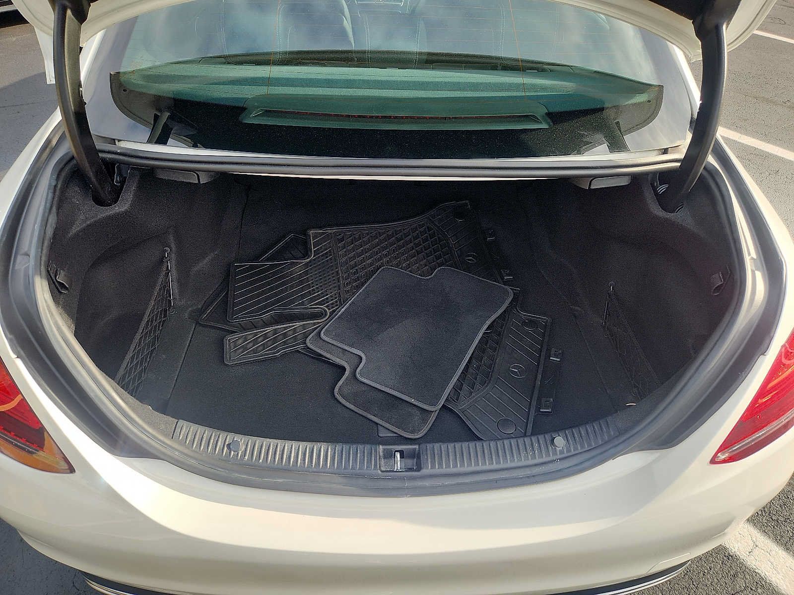 Used 2021 Mercedes-Benz C 300 4MATIC Sedan image 27