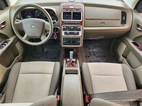 Used 2010 Dodge Journey SXT w/ Flexible Seating Group FWD image 26
