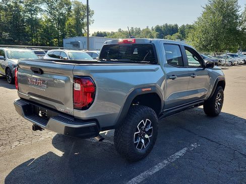 Used 2024 GMC Canyon AT4X image 5