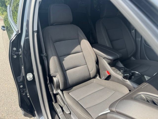 Certified 2024 GMC Terrain SLE w/ Driver Convenience Package AWD/4WD image 24