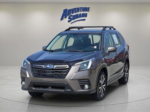 Certified 2023 Subaru Forester Limited image 2