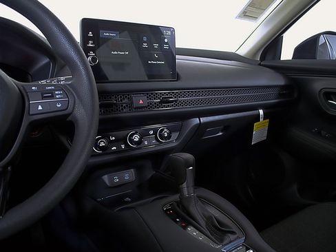 New 2026 Honda HR-V LX image 25