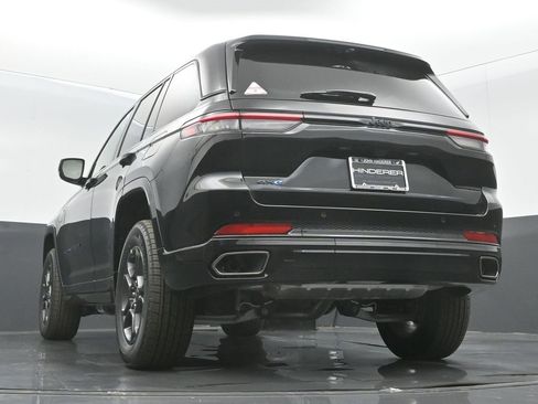 Used 2025 Jeep Grand Cherokee Limited 4xe image 39