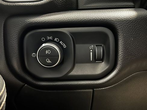 Used 2024 RAM 2500 Big Horn w/ Off Road Package image 42