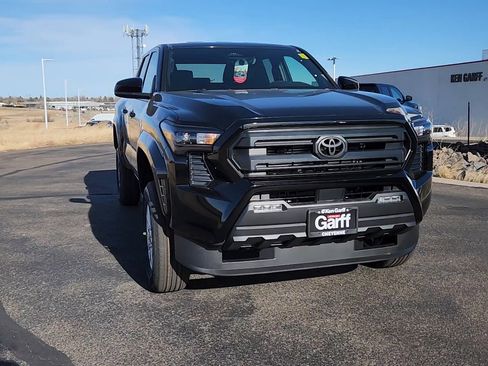 New 2025 Toyota Tacoma SR5 image 4