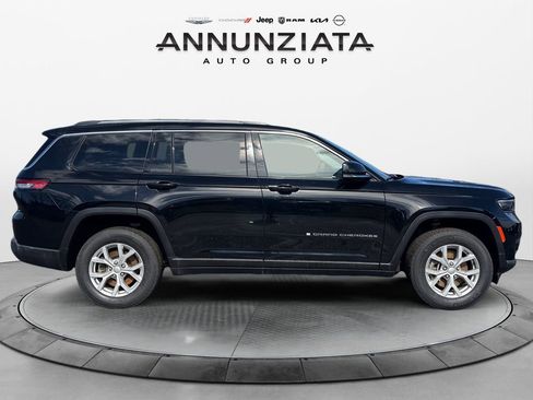Used 2023 Jeep Grand Cherokee L Limited image 6