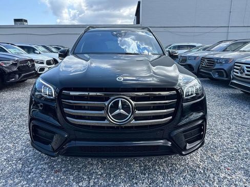 New 2026 Mercedes-Benz GLS 580 4MATIC image 2