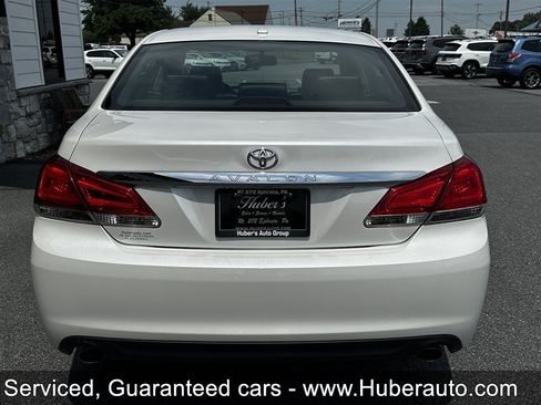 Used 2011 Toyota Avalon FWD image 7