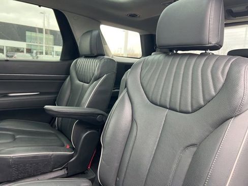 Used 2024 Hyundai Palisade Limited image 31