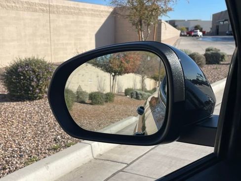 Used 2024 Alfa Romeo Tonale Veloce image 23