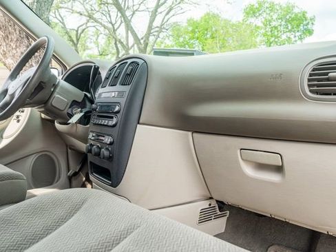 Used 2005 Dodge Grand Caravan SE w/ Popular Equipment Group I image 42