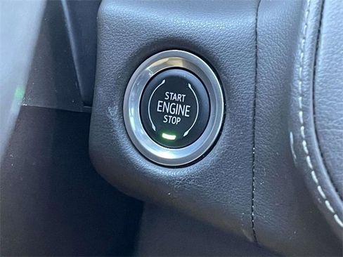 Used 2022 Chevrolet Tahoe Z71 w/ Z71 Off-Road Package image 29