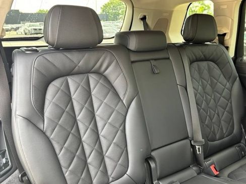Used 2026 BMW X7 xDrive40i AWD/4WD image 30