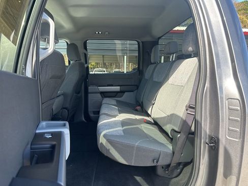 Used 2023 Ford F250 XLT image 10