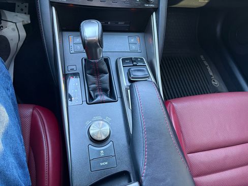 Used 2018 Lexus IS 350 F Sport w/ F Sport Package image 29