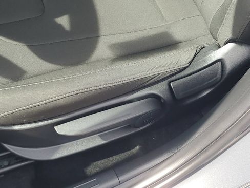 Certified 2024 Hyundai Elantra SEL FWD image 16