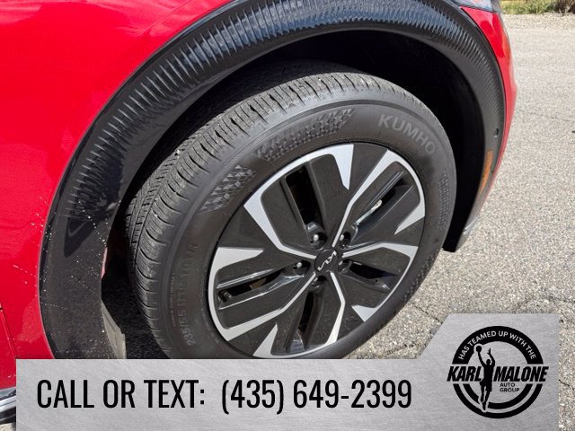Used 2024 Kia EV6 Wind w/ Wind Technology Package AWD/4WD image 9