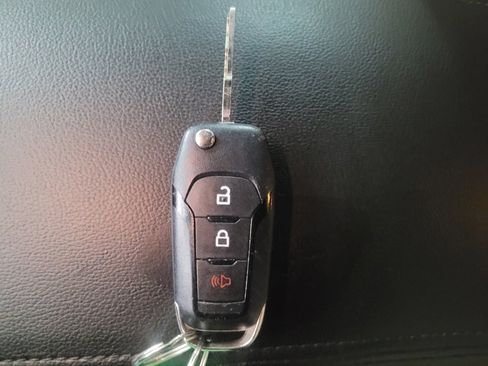 Used 2017 Ford Explorer 4WD image 32